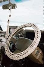 Load image into Gallery viewer, Wishbone Beige - Steering Wheel Cosie