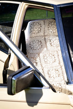 Load image into Gallery viewer, Crochet Seat Coves - Cream

