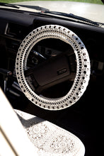 Load image into Gallery viewer, Roaming Original Cream - Steering Wheel Cosie
